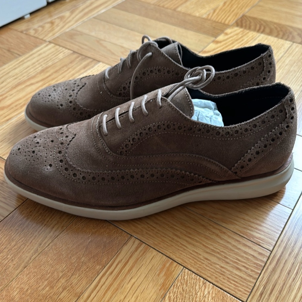 Massimo Dutti Brown Suede Wingtip Sneakers Brand New Size 8 / 42